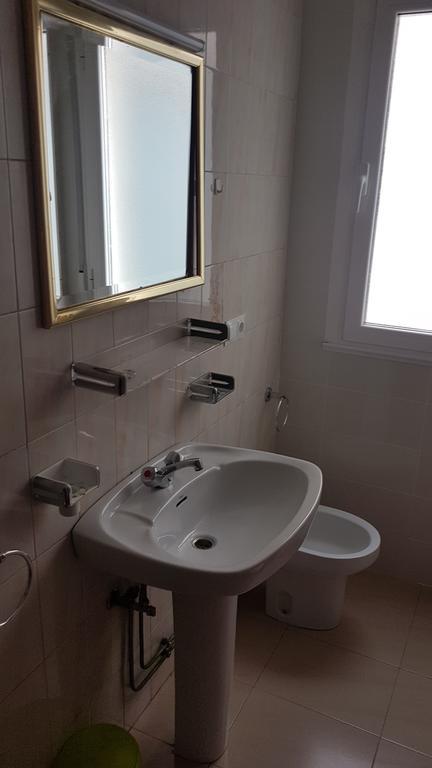 Hostal Orly Кампонарая Экстерьер фото