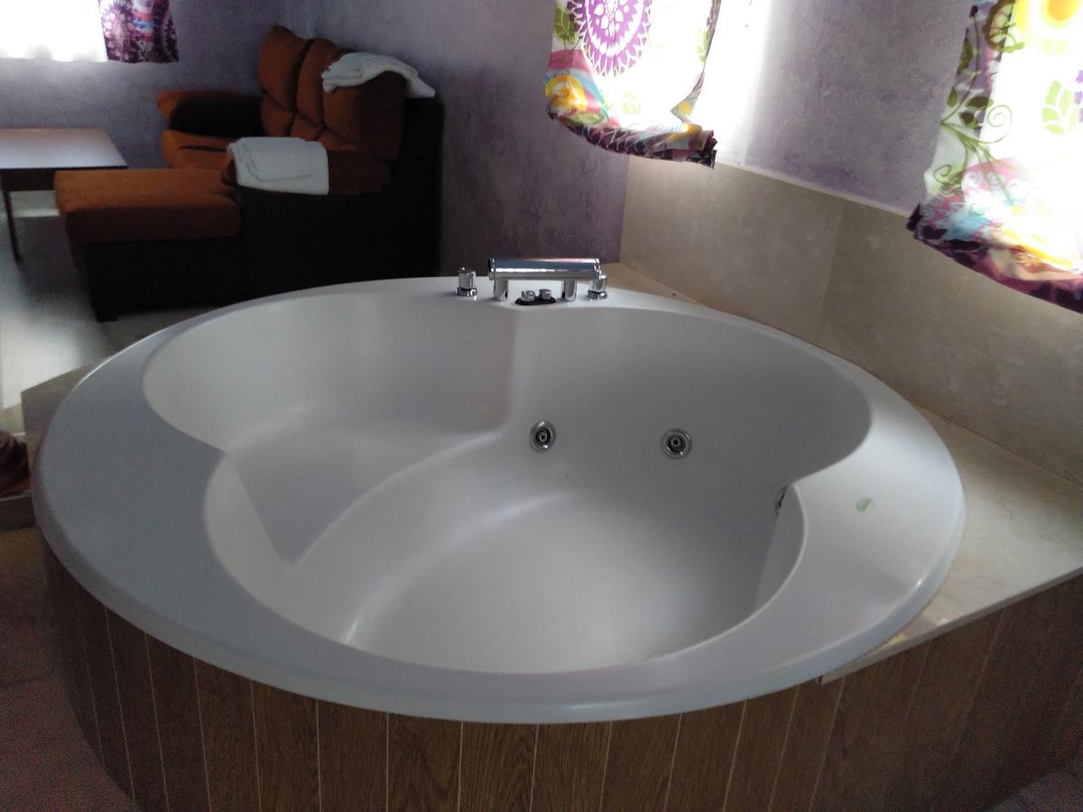 Hostal Orly Кампонарая Экстерьер фото